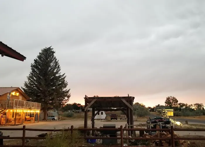 Copperline Inn